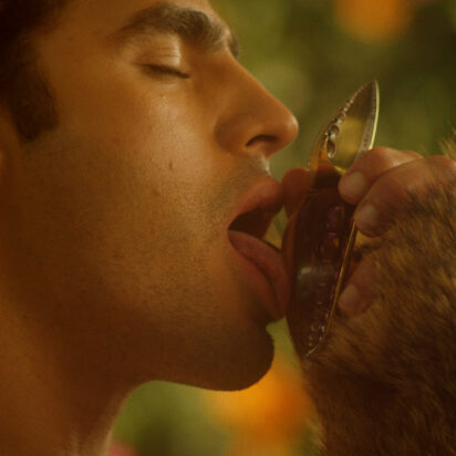 6016508_0001_01_EmergencyExit_S00E001_Stills_07